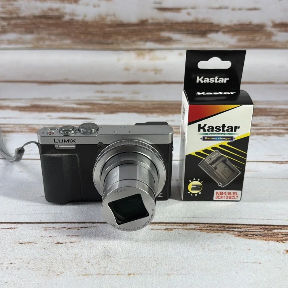 Panasonic Lumix DMC-ZS50 Digital Camera Silver Lens Error w/ Battery & Charger
